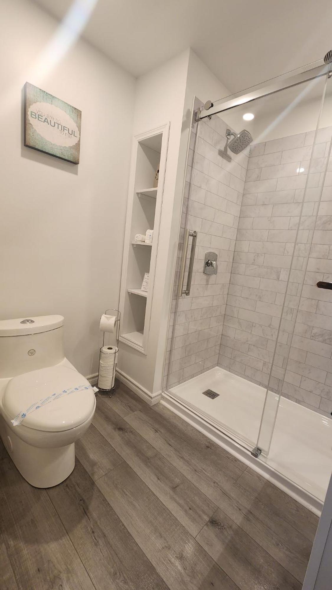 Cozy Cottage Retreat Lambton Shores エクステリア 写真